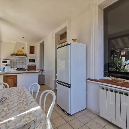 Villa Front De Mer, Acces Plage, Pieds Dans L'Eau. 빌라 *